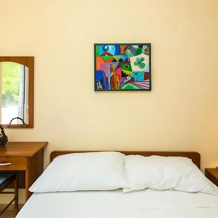 & Braica Guest house
