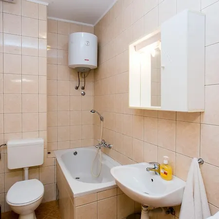 Guest house & Braica 3*